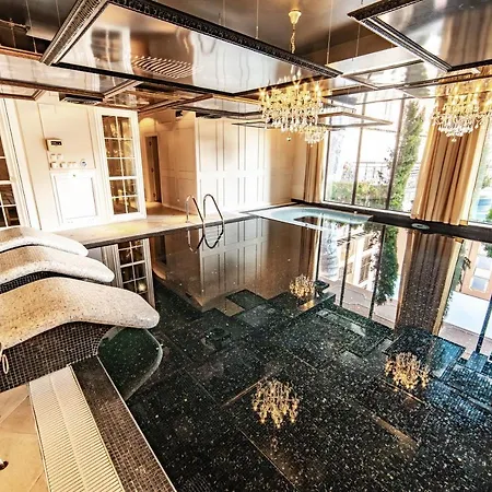 Romance Marine Aparthotel شقة فندقية