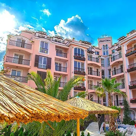 Romance Marine Aparthotel 公寓式酒店 阳光海滩