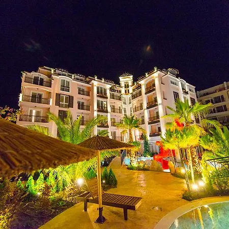 Romance Marine Aparthotel 公寓式酒店 阳光海滩