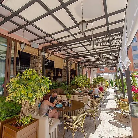 公寓式酒店 Romance Marine Aparthotel 4*