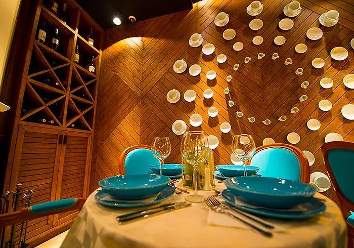 Romance Marine Aparthotel Aparthotel