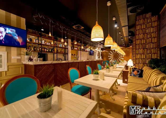 Romance Marine Aparthotel