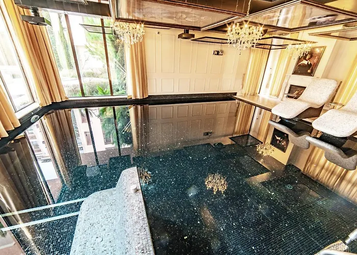 Ξενοδοχείο με διαμερίσματα Romance Marine Aparthotel